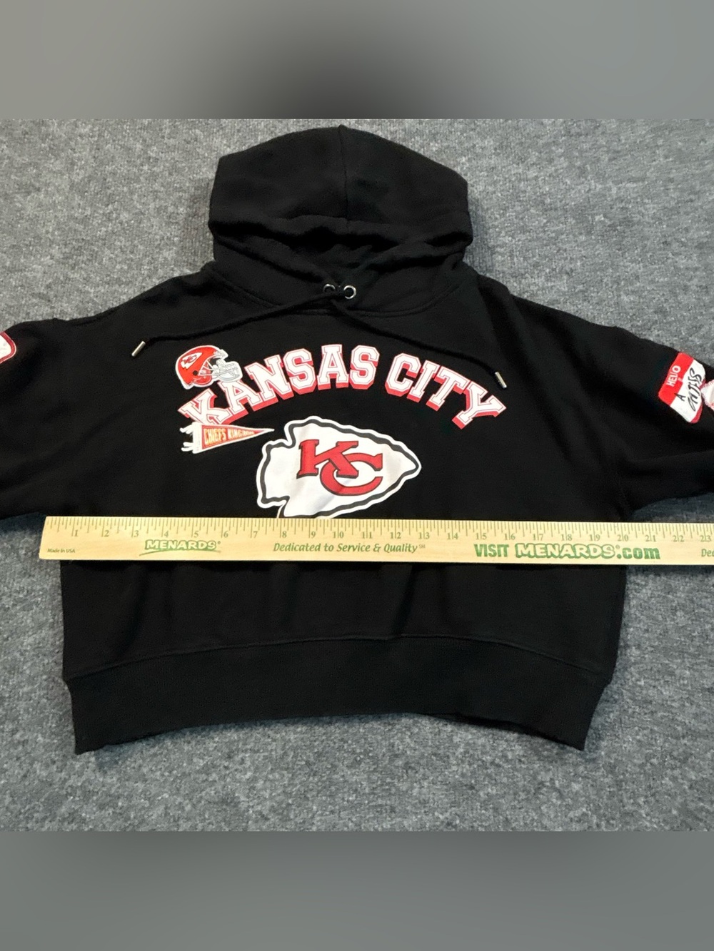 WEAR by Erin Andrews Kansas City Chiefs Cropped Hoodie Womens Small Black NFL - Picture 7 of 15